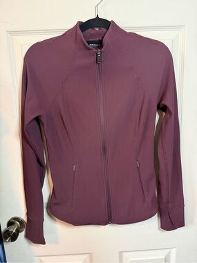 Athleta Salutation Ribbed Full-Zip Jacket - Maroon/Burgundy - Yoga - Size Small